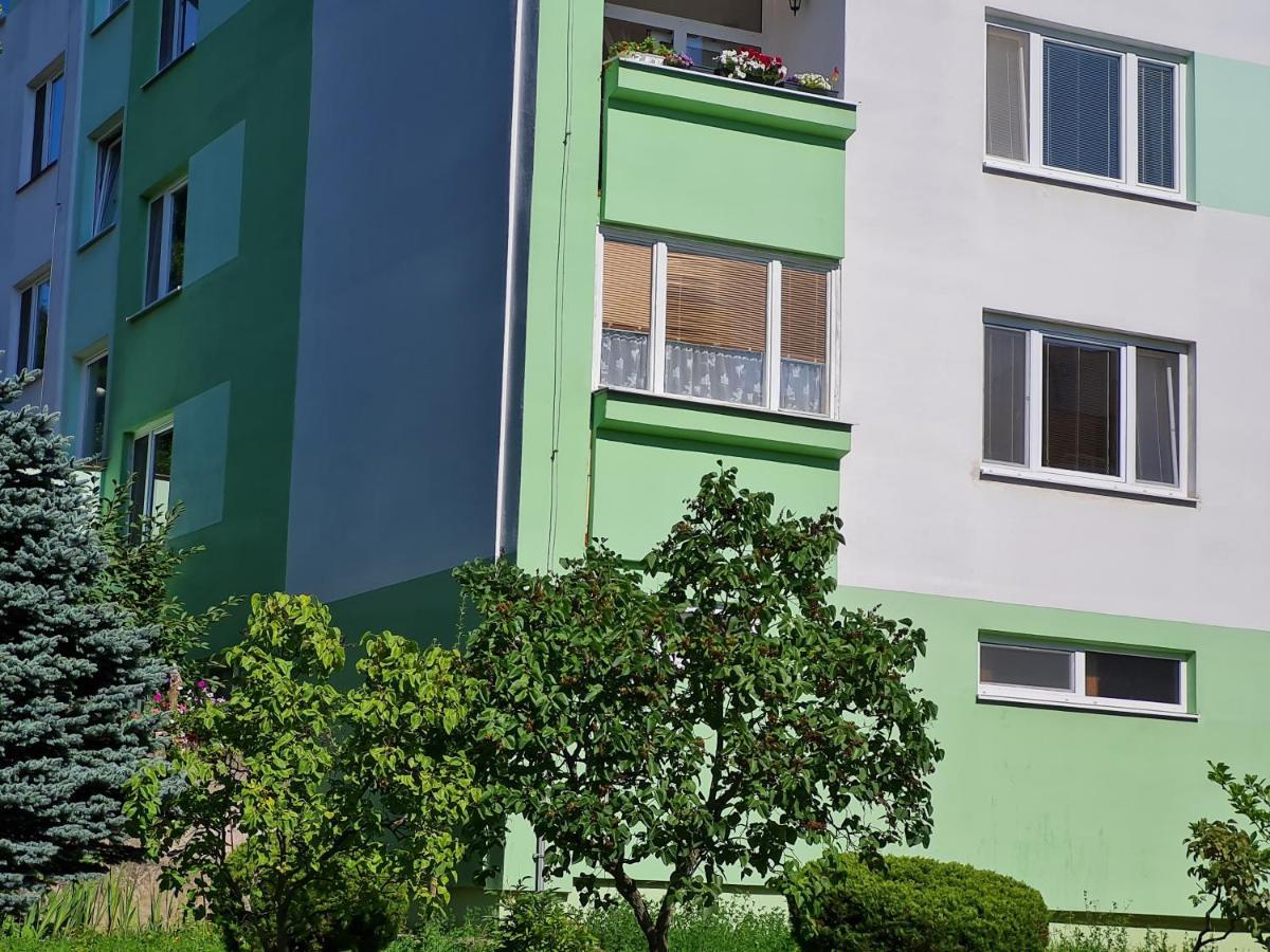 Apartman Anro Kanianka Exteriör bild